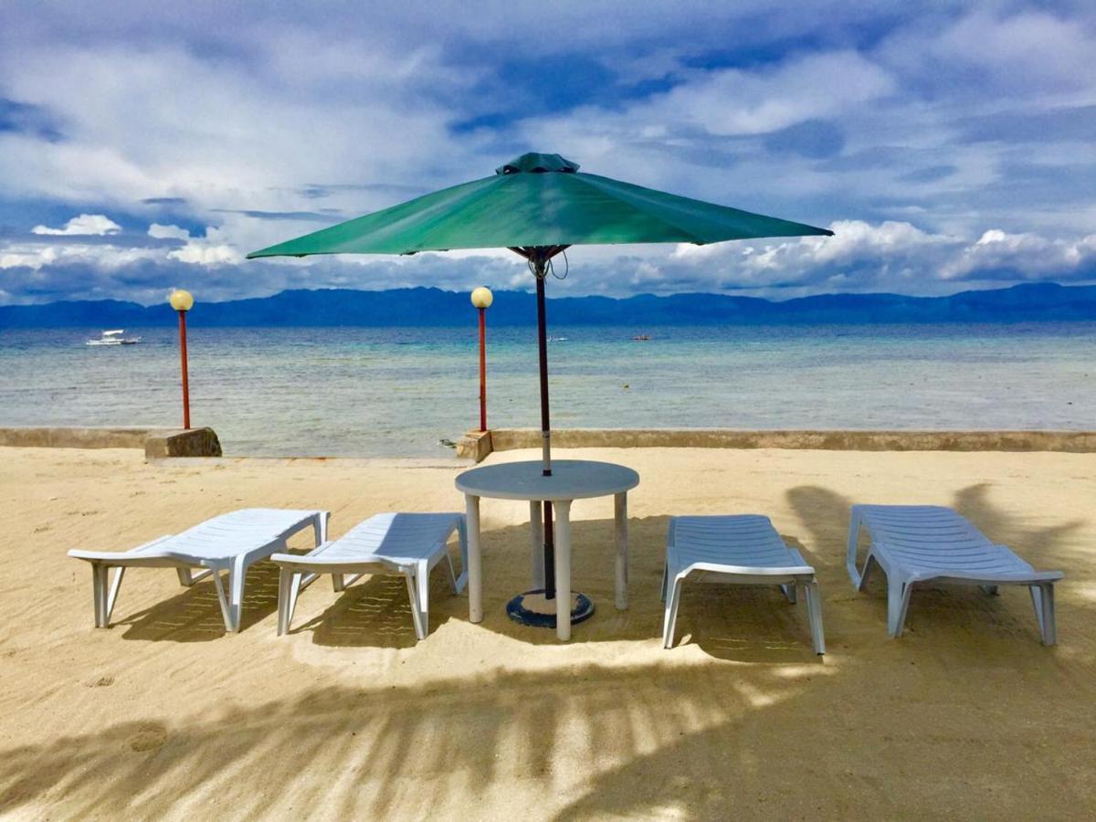 Tauig Beach Resort Moalboal Eksteriør bilde