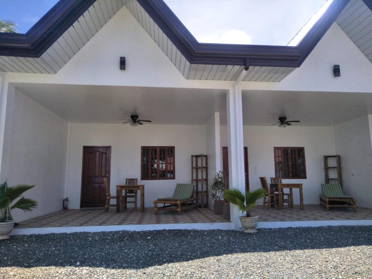 Tauig Beach Resort Moalboal Eksteriør bilde