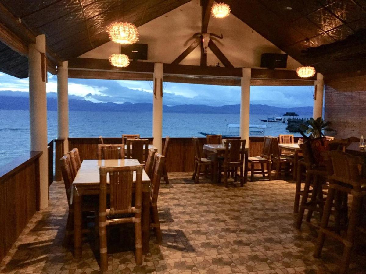 Tauig Beach Resort Moalboal Eksteriør bilde