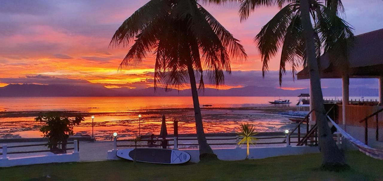 Tauig Beach Resort Moalboal Eksteriør bilde